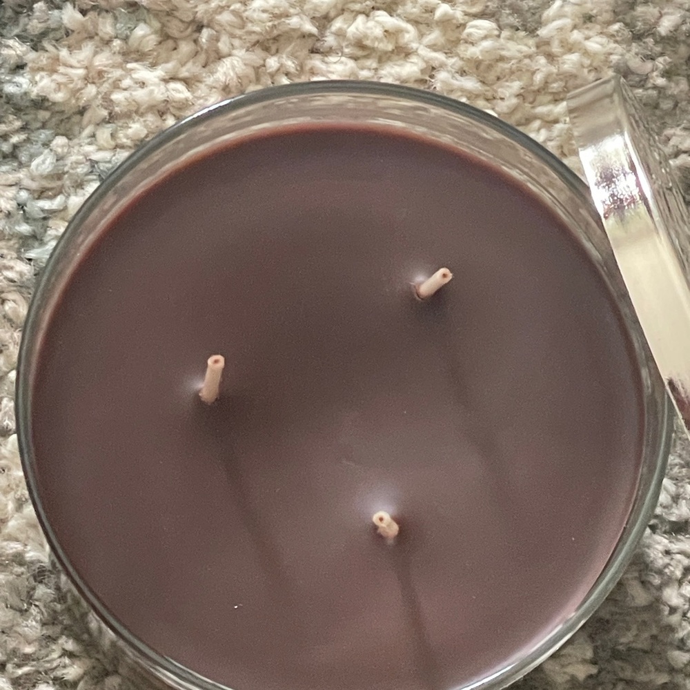 Bath & Body Works Praline Delight Scented Candle Set - Picture 7 of 7